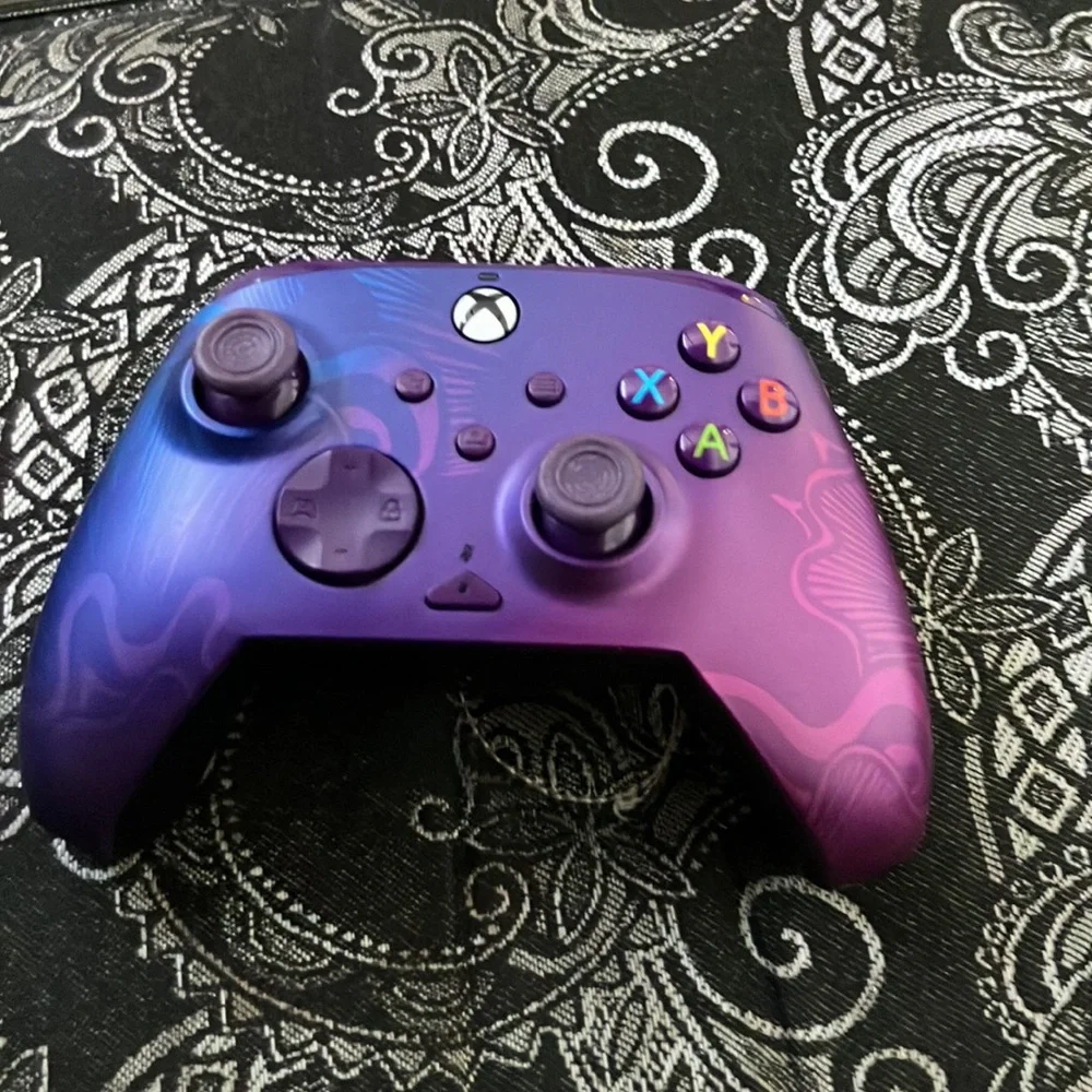 Xbox 1 and 2 controller 1 power cord and 1 controller cord
